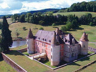 Le château de Ménessaire