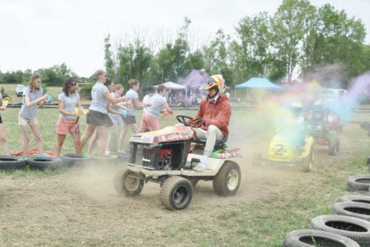Color Run Course Tracteur -©Le Bien Public
