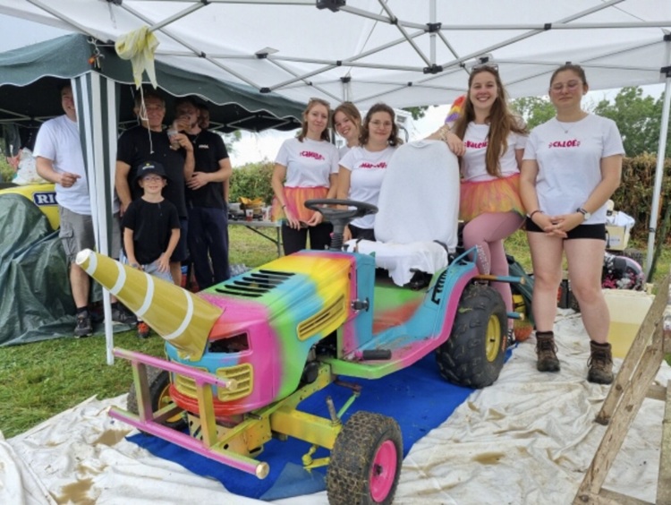 Course tracteur tondeuse Féminine -©Le Bien Public