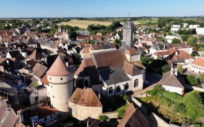 Visite guidée d’Arnay-le-Duc : entre patrimoine en danger et trésors rénovés