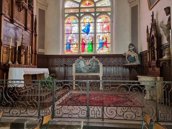 Chapelle Eglise Arnay - V Cazal
